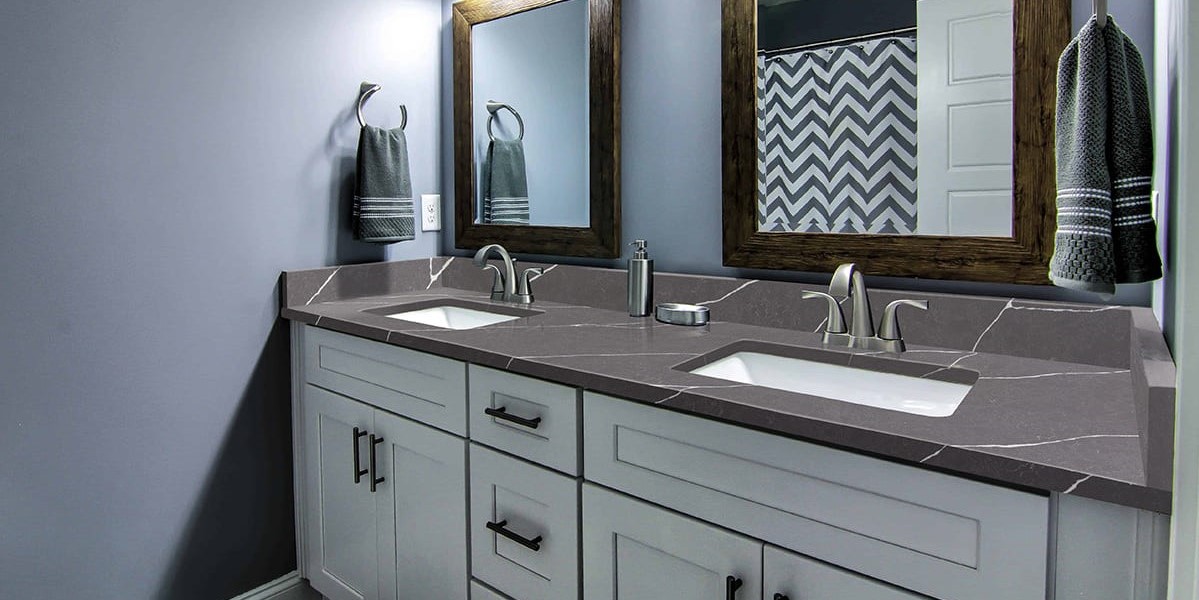 Кварцевый агломерат Grey Marquina в ванной